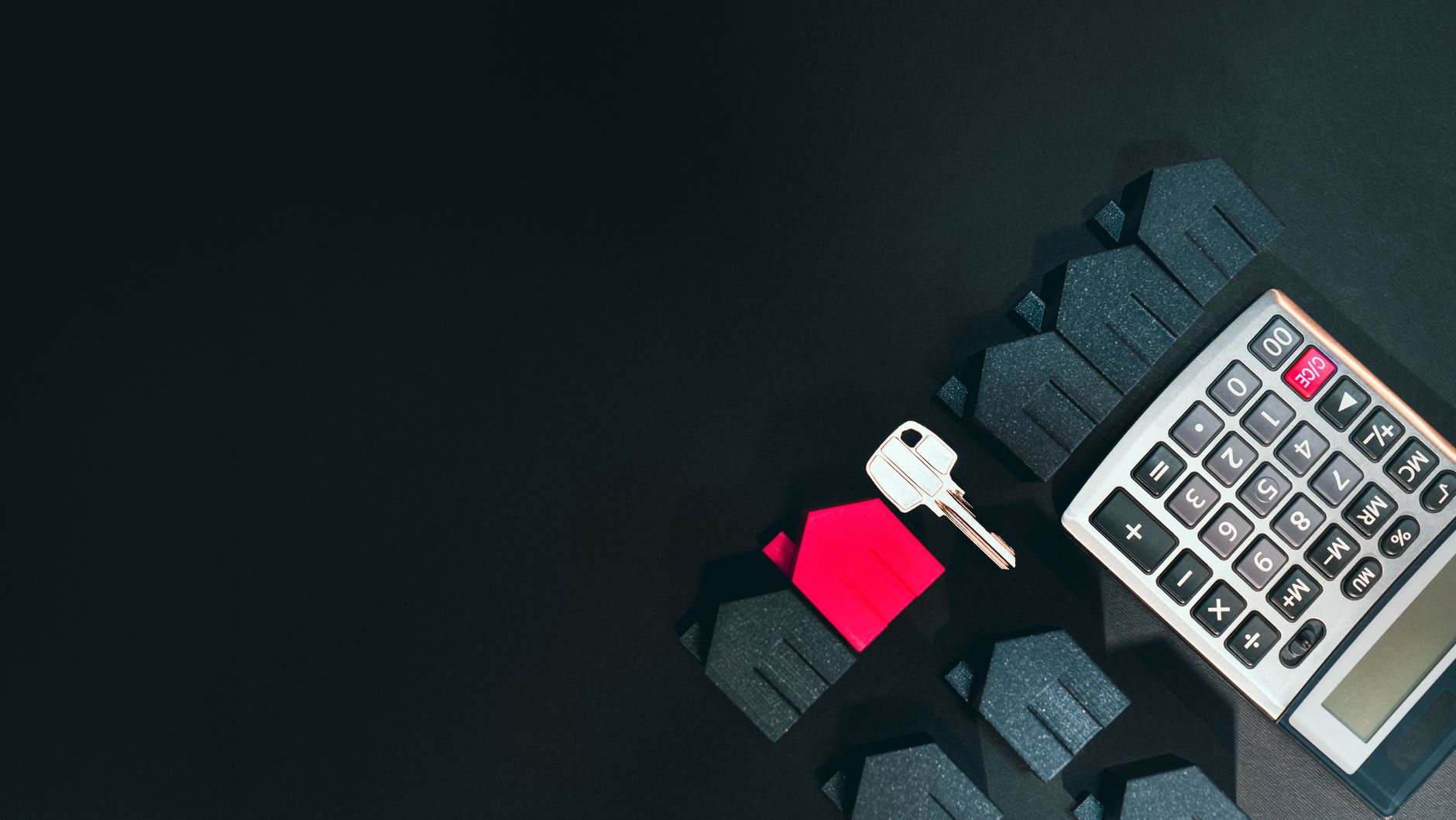How Do Insurance Calculators Work and When Can You Trust Them?
